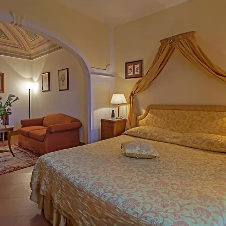 Relais Il Chiostro Di 4*