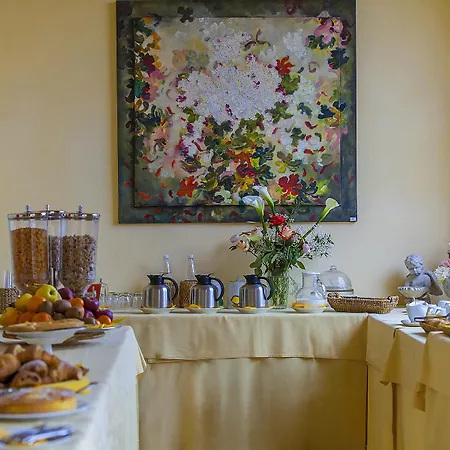 Отель Relais Il Chiostro Di Пиенца