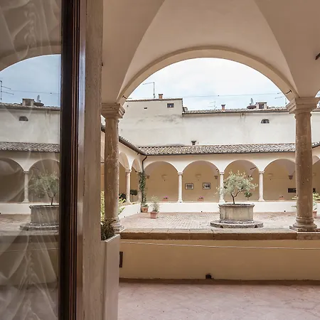 Relais Il Chiostro Di Отель 4*