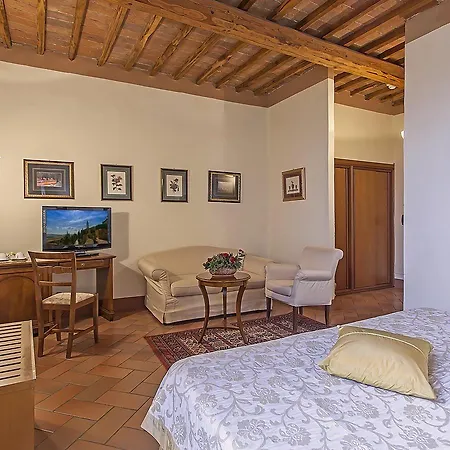 Отель Relais Il Chiostro Di