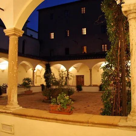 Отель Relais Il Chiostro Di
