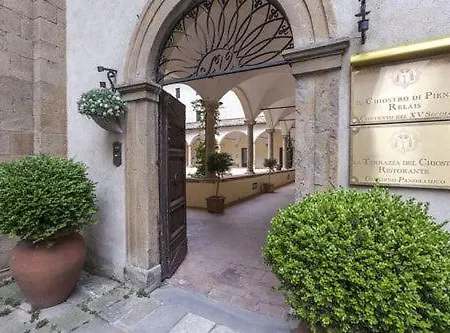 Relais Il Chiostro Di 4*