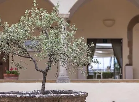 Relais Il Chiostro Di Пиенца