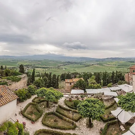 Relais Il Chiostro Di Пиенца