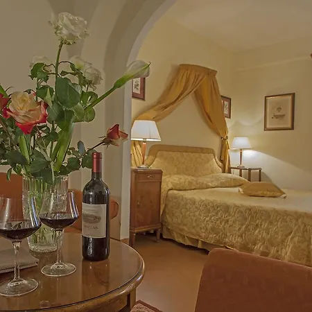 Relais Il Chiostro Di Отель Пиенца