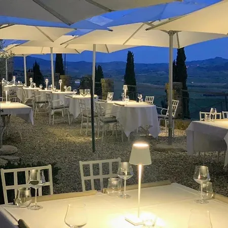 Relais Il Chiostro Di Отель Пиенца